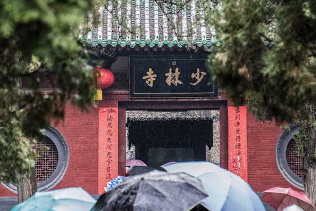 八字里藏着你的冤亲债主？看看你命局里有没有这些特征-第2张图片-慢点富算命网